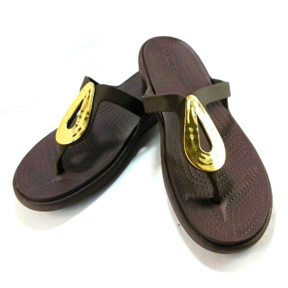 CROCS Women's Thong Sandals in Brown with Gold Accents Size 11 - Picture 3 of 9